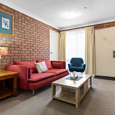 Bomaderry Motor Inn Nowra Bagian luar foto