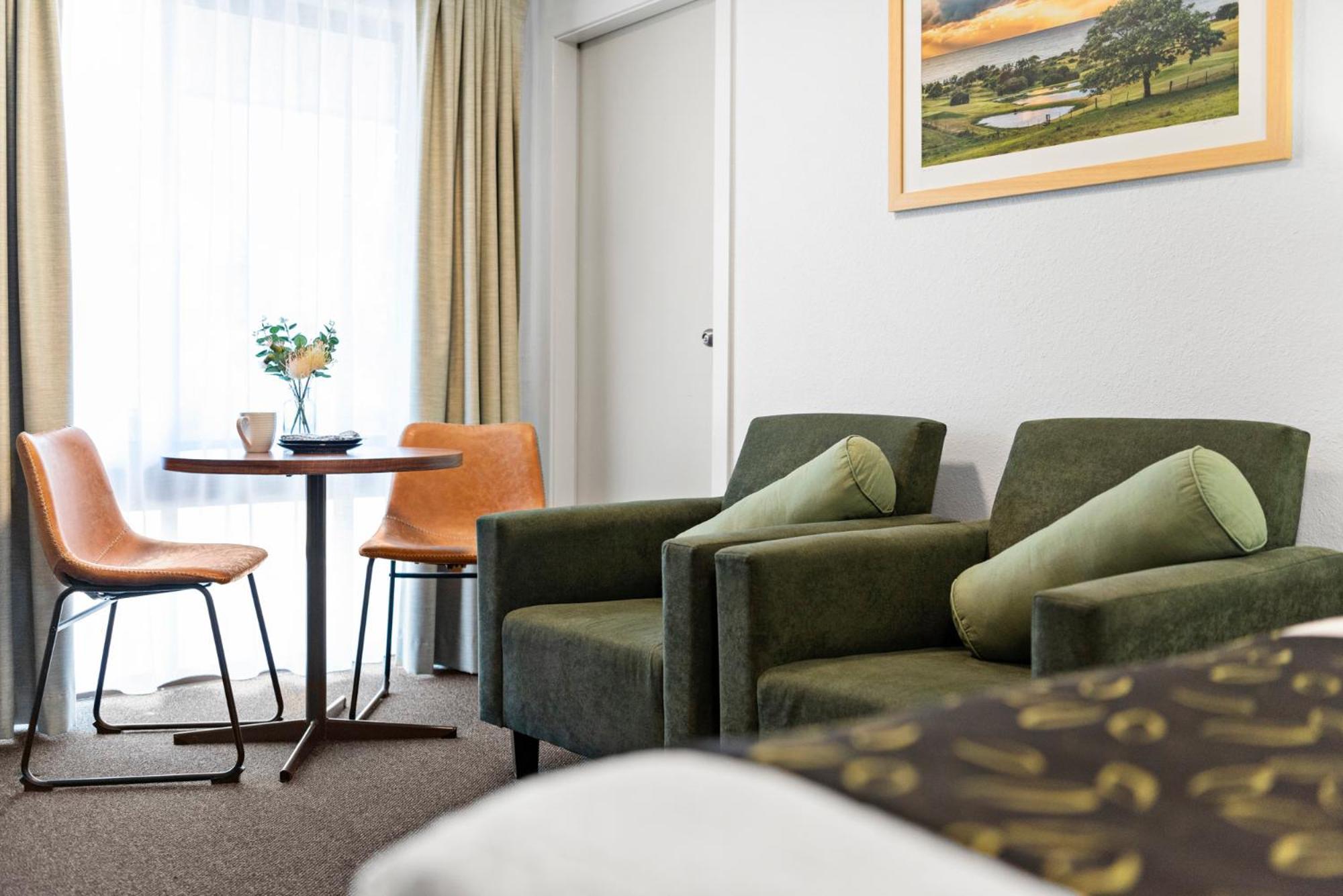 Bomaderry Motor Inn Nowra Bagian luar foto