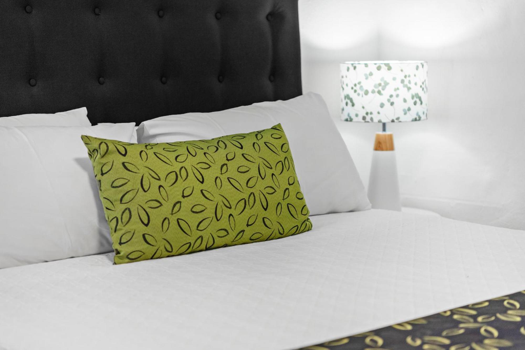 Bomaderry Motor Inn Nowra Bagian luar foto