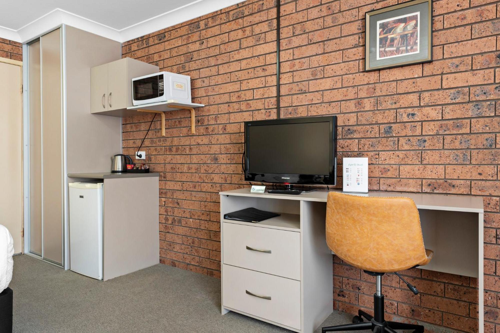Bomaderry Motor Inn Nowra Bagian luar foto