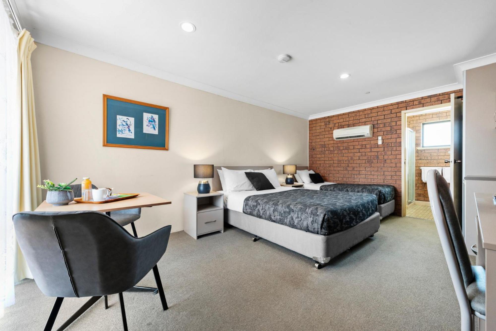 Bomaderry Motor Inn Nowra Bagian luar foto